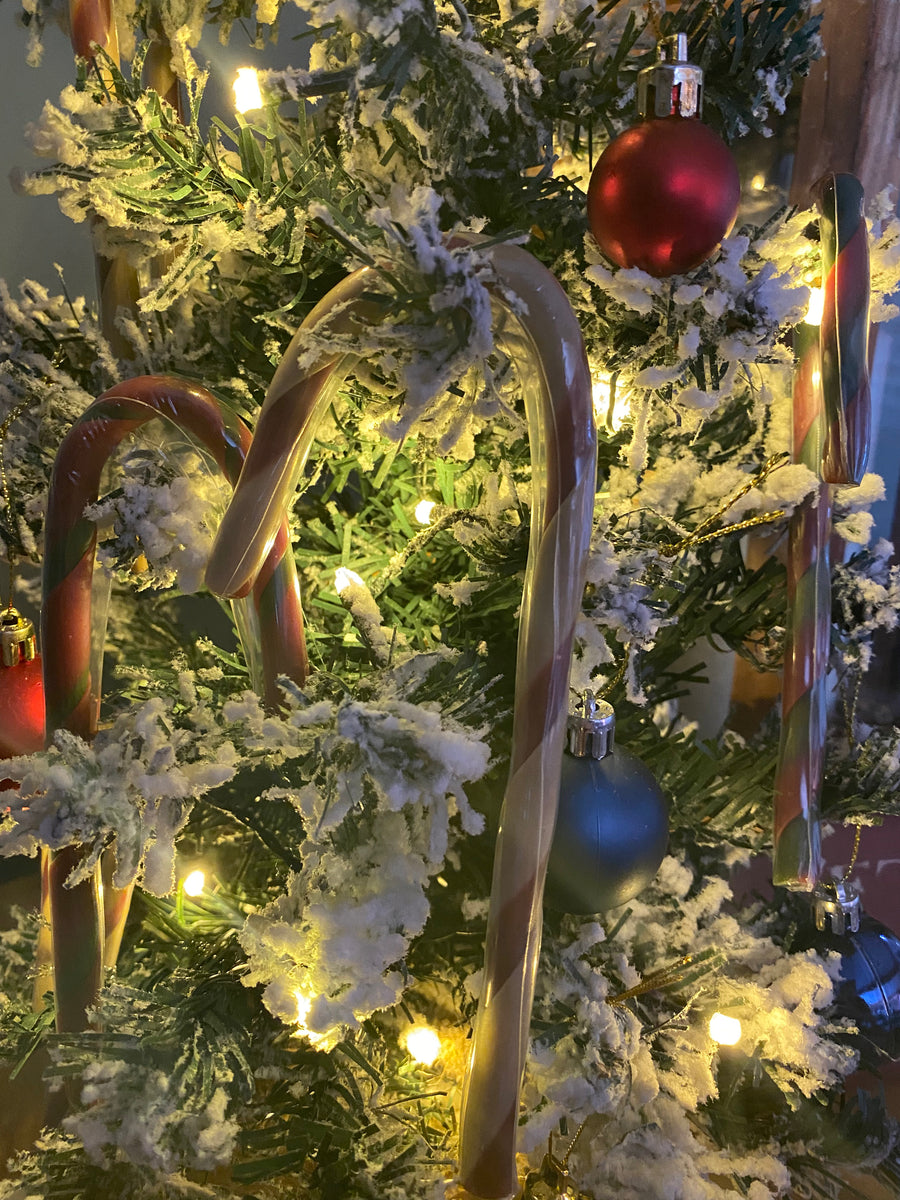 Candy Cane Chew The Country Canine Company