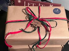 Load image into Gallery viewer, Luxe Pick n Mix Gift Wrapped Natural Treat box